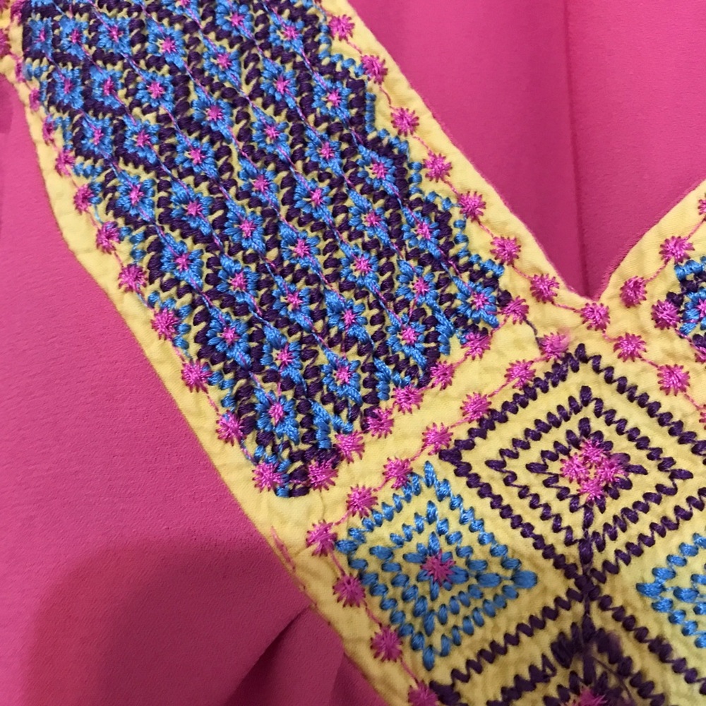 Pink Francesca’s top - Picture 3 of 3